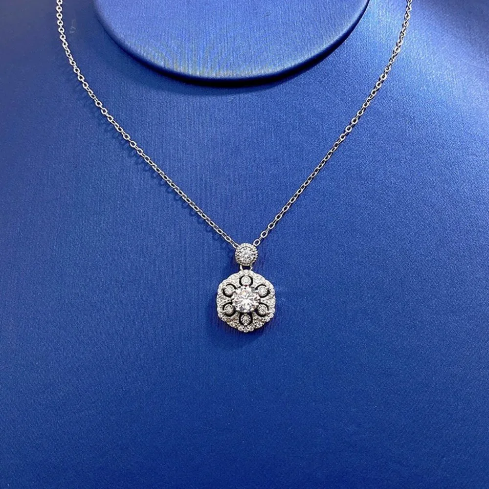 Certified 1/2 ct. t.w. Moissanite Diamond Flower Pendant Necklace NEW